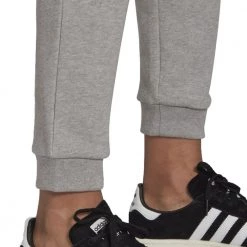 ADIDAS ORIGINALS PANTALONI ADICOLOR ESSENTIAL DONNA Grigio -Tendenza Italia adidas originals hf7501 pantaloni essential garzato donna sport style donna 044263901 grey 5