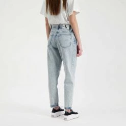 CALVIN KLEIN JEANS JEANS MOM DONNA Azzurro 12 CALVIN KLEIN JEANS JEANS MOM DONNA Azzurro -Tendenza Italia calvin klein jeans j20j217830 jeans mom donna casual donna 044969901 1aa 5