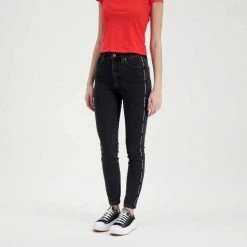 CALVIN KLEIN JEANS JEANS SUPER SKINNY DONNA Nero -Tendenza Italia calvin klein jeans j20j217874 jeans super skinny donna casual donna 044970201 1by 4