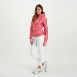 COLMAR ORIGINALS PIUMINO LEGGERO RECYCLED DONNA Rosa 13 COLMAR ORIGINALS PIUMINO LEGGERO RECYCLED DONNA Rosa -Tendenza Italia colmar originals md2224u9vx piumino leggero con cappuccio recycled donna giacconi donna 044984301 555 6