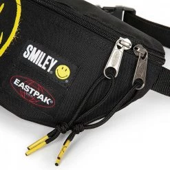 EASTPAK MARSUPIO SPRINGER SMILEY® GRAFBLACK Nero -Tendenza Italia eastpak ek074 marsupio springer x smiley zaini per tutti i giorni uomo 044679201 u131 4