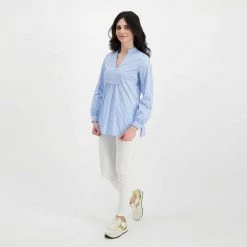 EMME MARELLA CAMICIA SCOLLO A V TOPAZIO DONNA Azzurro, Bianco 13 EMME MARELLA CAMICIA SCOLLO A V TOPAZIO DONNA Azzurro, Bianco -Tendenza Italia emme marella topazio camicia scollo a v topazio donna casual donna 044646101 002 6
