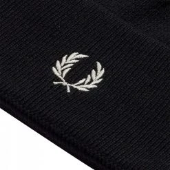 FRED PERRY BEANIE IN LANA MERINO Nero 7 FRED PERRY BEANIE IN LANA MERINO Nero -Tendenza Italia fred perry c9160 beanie in lana merino accessori uomo 041519701 102 3
