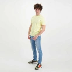 NAPAPIJRI T-SHIRT MINI LOGO SALIS Giallo -Tendenza Italia napapijri np0a4frp t shirt mini logo salis casual uomo 044922101 yb5 5