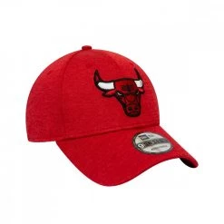 NEW ERA CAPPELLINO 9FORTY SHADOW TECH BULLS Rosso -Tendenza Italia new era 12380822 cappellino 9forty shadow tech bulls accessori basket uomo 046034901 822 3