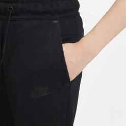 NIKE PANTALONI TECH FLEECE BAMBINO Nero -Tendenza Italia nike cu9213 pantaloni tech fleece bambino abbigliamento bambino 040976801 010 5