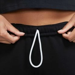 NIKE PANTALONI SOLO SWOOSH DONNA Nero 9 NIKE PANTALONI SOLO SWOOSH DONNA Nero -Tendenza Italia nike cw5565 pantaloni fleece donna sport style donna 043758701 010 4