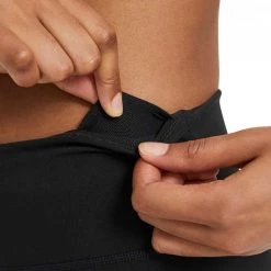 NIKE CAPRI ONE DONNA Nero -Tendenza Italia nike dd0245 capri one donna abbigliamento training e palestra donna 042410001 010 4