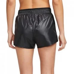 NIKE SHORT SWOOSH RUN DONNA Nero -Tendenza Italia nike dd6831 w nk swsh run short abbigliamento running donna 043959201 010 2