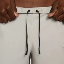 NIKE SHORT CHALLENGER DRI-FIT Grigio -Tendenza Italia nike dm4807 short challenger dri fit abbigliamento running uomo 045197801 016 3