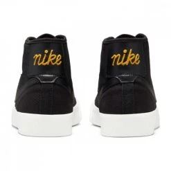 NIKE SB BLAZER COURT MID Nero -Tendenza Italia nike sb dh7479 blazer court mid tutte sneaker uomo 044506601 001 3