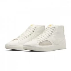NIKE SB BLAZER COURT MID Bianco 9 NIKE SB BLAZER COURT MID Bianco -Tendenza Italia nike sb dh7479 blazer court mid tutte sneaker uomo 044506701 100 2
