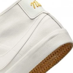 NIKE SB BLAZER COURT MID Bianco 12 NIKE SB BLAZER COURT MID Bianco -Tendenza Italia nike sb dh7479 blazer court mid tutte sneaker uomo 044506701 100 5