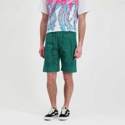 BERMUDA OCTOPUS OUTLINE JOGGER Verde 9 BERMUDA OCTOPUS OUTLINE JOGGER Verde -Tendenza Italia octopus 22sojs03 bermuda octopus outline jogger street style uomo 044742001 field 4