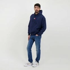 TOMMY JEANS FELPA CON CAPPUCCIO TOMMY BADGE Blu -Tendenza Italia tommy jeans dm0dm10904 felpa con cappuccio tommy badge casual uomo 043512301 c87 6