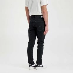 TOMMY JEANS JEANS SLIM SCANTON YOUNG Nero 12 TOMMY JEANS JEANS SLIM SCANTON YOUNG Nero -Tendenza Italia tommy jeans dm0dm12464 jeans slim scanton young casual uomo 045117801 ce679 5