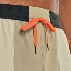 UNDER ARMOUR SHORT WOVEN TERRAIN Beige -Tendenza Italia under armour 1370411 short woven terrain abbigliamento training e palestra uomo 044904401 279 5