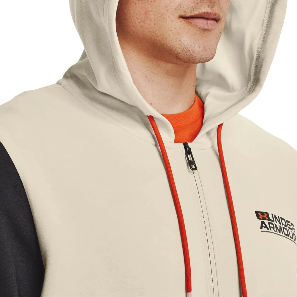 UNDER ARMOUR FELPA FULL ZIP CON CAPPUCCIO SUMMIT KNIT Beige 7 UNDER ARMOUR FELPA FULL ZIP CON CAPPUCCIO SUMMIT KNIT Beige - immagine 5