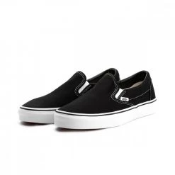 VANS CLASSIC SLIP-ON NERE Nero 8 VANS CLASSIC SLIP-ON NERE Nero -Tendenza Italia vans veyeblk classic slip on nere tutte sneaker uomo 029060601 blk 3