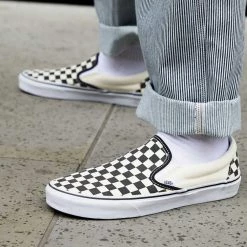 VANS CLASSIC SLIP-ON CHECK Bianco, Nero -Tendenza Italia vans veyebww classic slip on check tutte sneaker uomo 017956801 blk 3